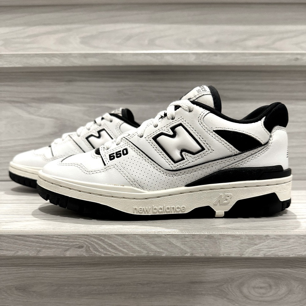 550 NEW BALANCE UNISEX US SIZE 5 37.5 EU